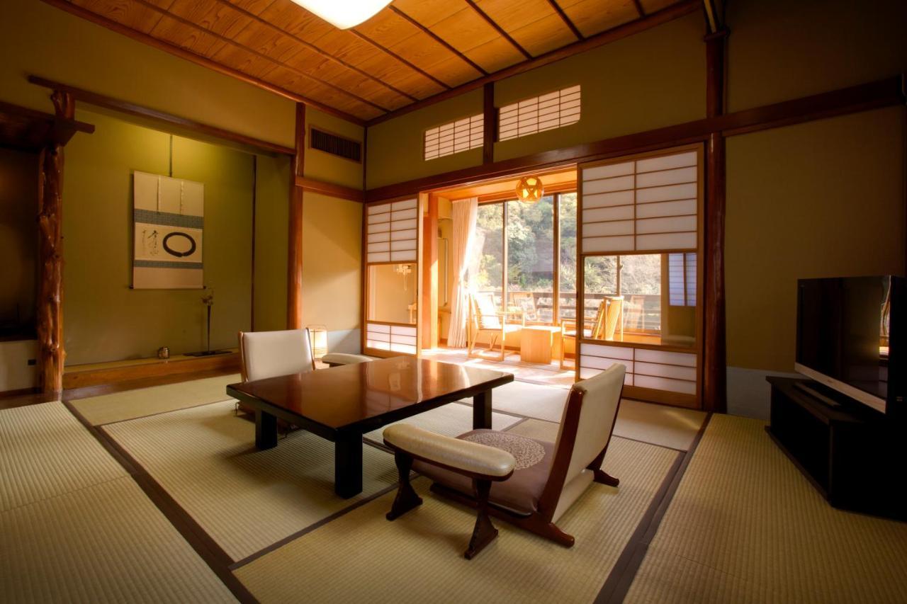 Seiryu-So Hotel Shimoda  Phòng bức ảnh
